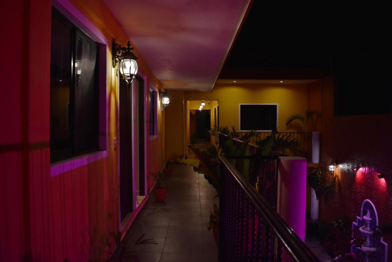 Hotel Peregrina Valladolid  Luaran gambar