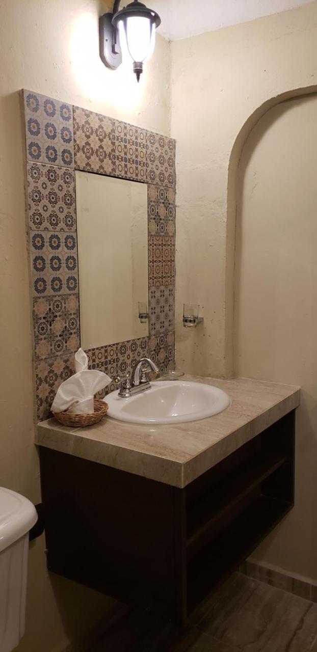 Hotel Peregrina Valladolid  Luaran gambar