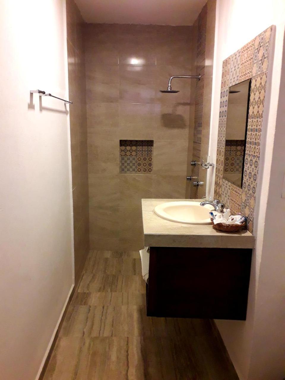 Hotel Peregrina Valladolid  Luaran gambar